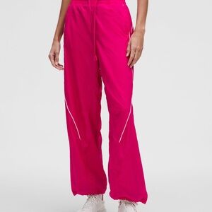 License to Train Mid-Rise Lightweight Jogger - Size 8